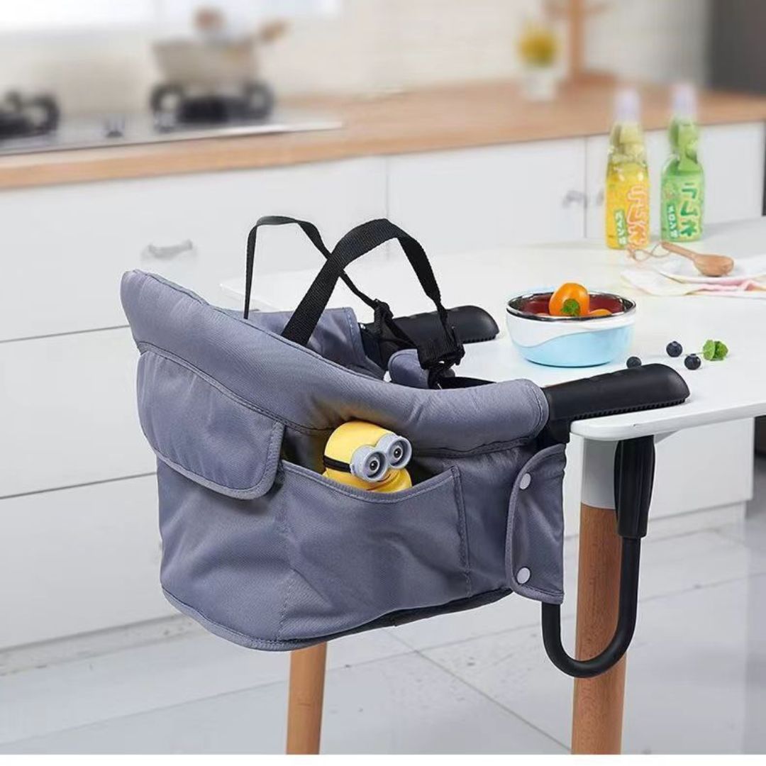 Clip’N’Dine Nomade™ – Siège pour table bébé pliable & sûr