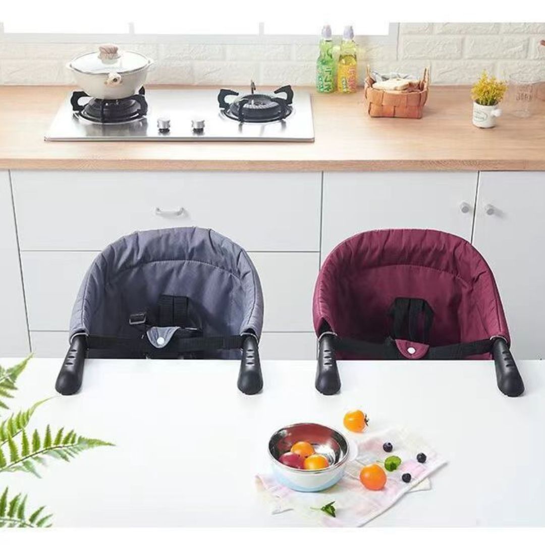 Clip’N’Dine Nomade™ – Siège pour table bébé pliable & sûr