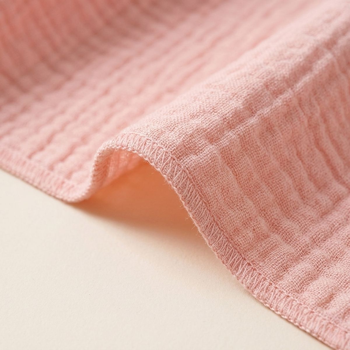 Cape d'allaitement | Coffret Naissance™ — cape, coussin & bout de sein
