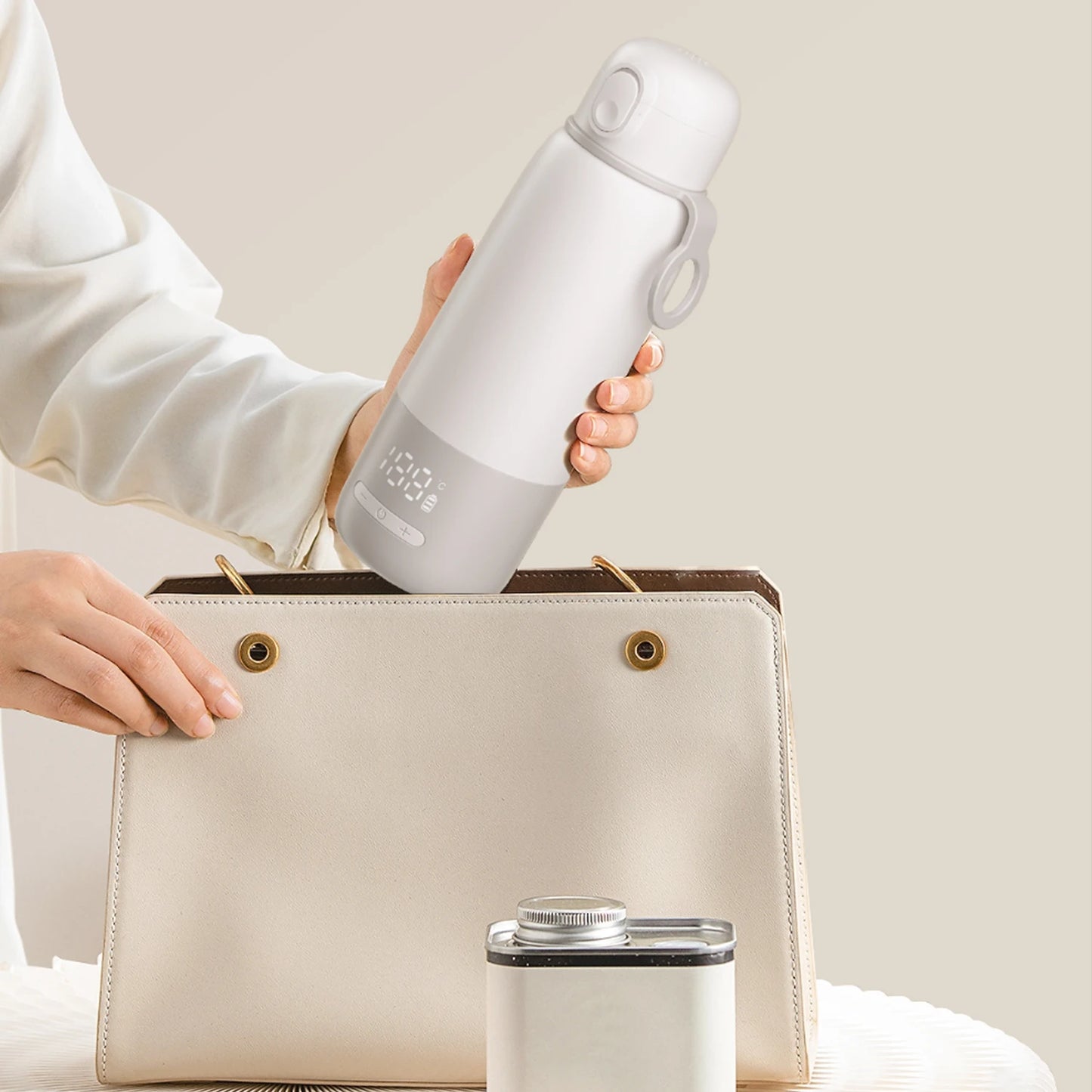 ThermiGo Pure™ – Chauffe-biberon nomade précis & sécurisé