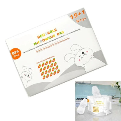 Sac vide du stérilisateur biberon prêt à être utilisé pour la stérilisation des accessoires bébé, visible sur une étagère de chambre d’enfant.