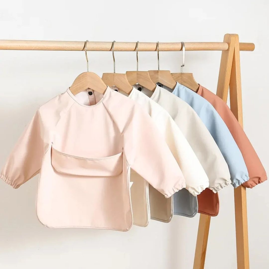 MangePropre™ – Bavoir bébé avec manche imperméable