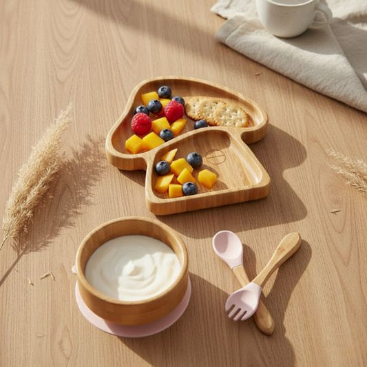 MushRoomyMeal™ – L’assiette bambou bébé en forme de maisonnette champignon