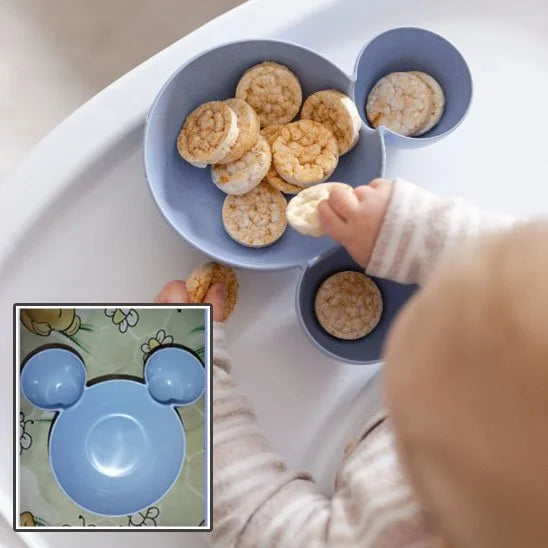 MiniBow™ – Assiette compartiment bébé avec couverts ergon… - mise en situation d'usage