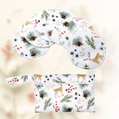 Coussinet d’allaitement avec motifs hivernaux et design épuré, parfait pour allier style et confort.