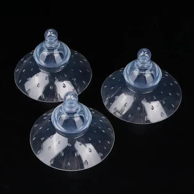 Lot de trois bouts de seins en silicone alimentaire, surface anti-glisse, embout spiralé adapté à l’allaitement sensible.

