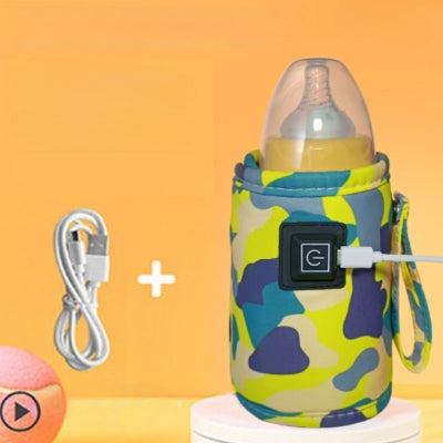 chauffe biberon nomade jaune et bleu camouflage avec câble USB fourni, parfait pour garder le lait chaud pendant les sorties ou trajets, design pratique et vif