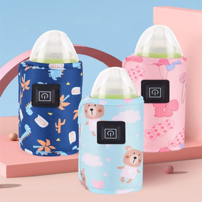 Chauffe-biberons portables en velours avec motifs ours, écureuil et dinosaures, sur fond pastel, idéaux pour accompagner bébé avec style lors des sorties.