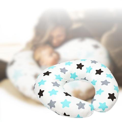 Coussin d'allaitement SerenityCushion motif ciel étoilé pour des moments de complicité avec Bébé