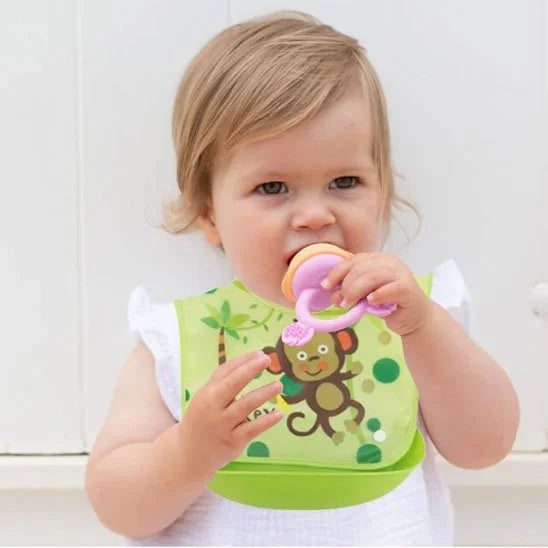 ÉcoBambino™ – Bavoir bébé imperméable à poche récupératrice - vue de détail | Premiers Pas Sereins