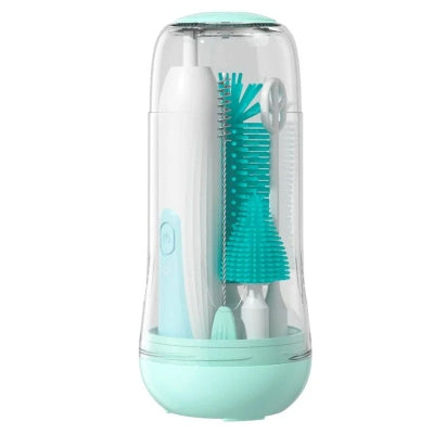 Goupillon biberon électrique bleu avec brosses en silicone alimentaire et manche ergonomique, stocké dans une capsule hygiénique refermable.