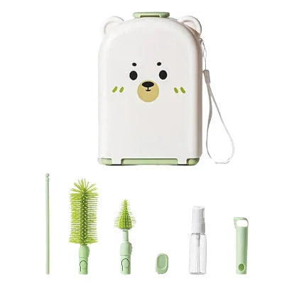 Kit de nettoyage biberon SoftTétin™ vert avec accessoires démontables en silicone doux, facile à transporter et à ranger.