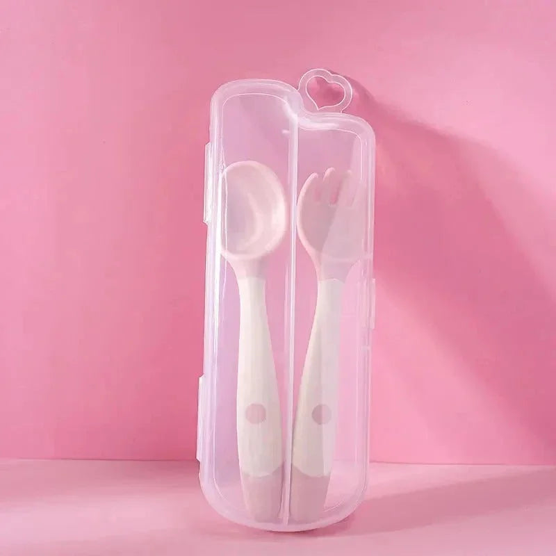 Couverts ergonomiques pour bébé | BabyMiam