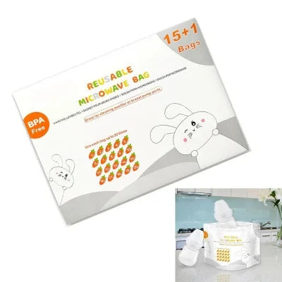 Sac vide du stérilisateur biberon prêt à être utilisé pour la stérilisation des accessoires bébé, visible sur une étagère de chambre d’enfant.