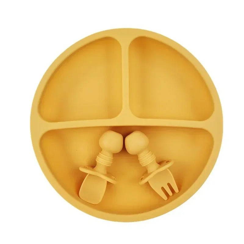 VentouBaby Trio™ – Assiette bébé ventouse avec couverts